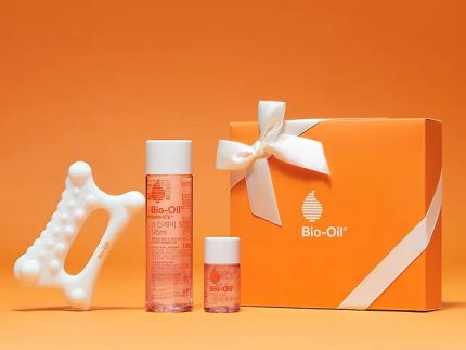 Bio-Oil Skincare Oil & Guasha Gift Set