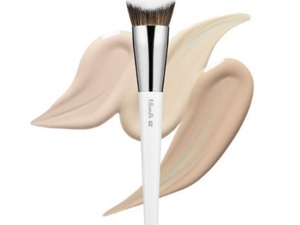 fillimilli V Cut Foundation Brush 822